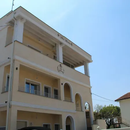 Villa Martina Luxury Rooms-3