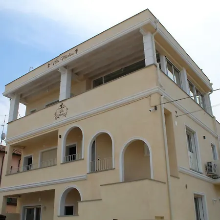Villa Martina Luxury Rooms-2