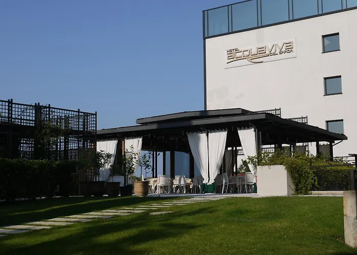 Hotel con vista: Hotel Acquaviva Del Garda